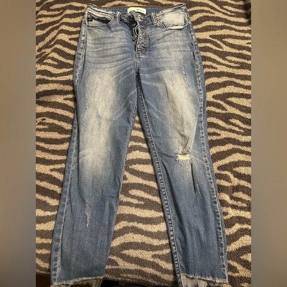 KanCan Ride or Die Medium Wash Skinny - no tags - Picture 1 of 8